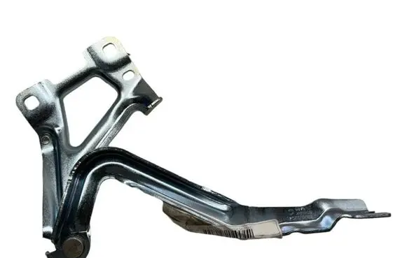 Skoda Fabia Mk3 (NJ) Engine bonnet/hood hinges 6VA823302