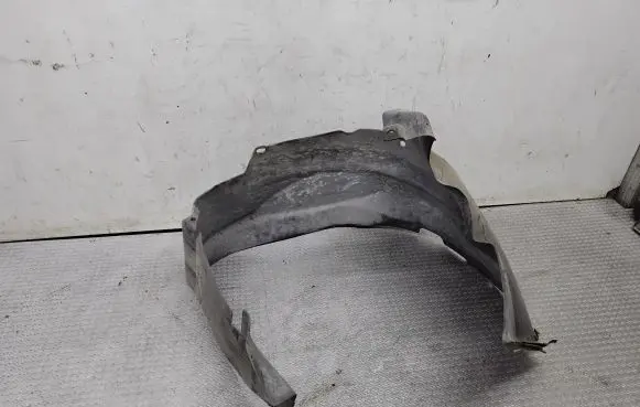 Jeep Grand Cherokee (WJ) Front wheel arch liner splash guards