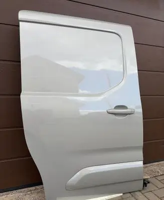 Opel Combo E Side sliding door