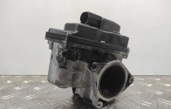 Audi A4 S4 B8 8K EGR valve 03L131501K 08810081