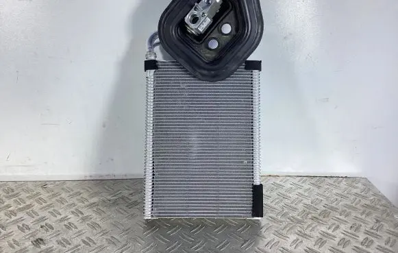Air conditioning (A/C) radiator (interior)