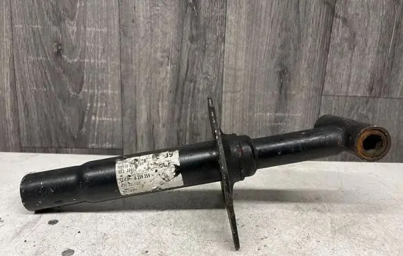 BMW 5 E39 Front bumper shock/impact absorber 8159359 90518 0231005