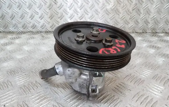 Jeep Cherokee III KJ Power steering pump 52088712AC
