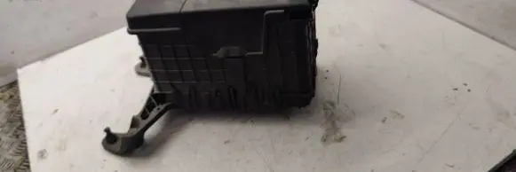Battery box tray