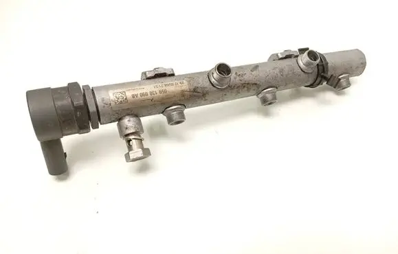 Fuel main line pipe