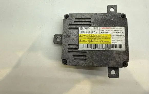 Skoda Octavia Mk3 (5E) Headlight ballast module Xenon 8K0941597B