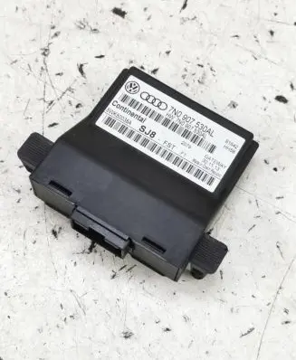 Volkswagen Touran II Gateway control module 7N0907530AL 5WK50038A