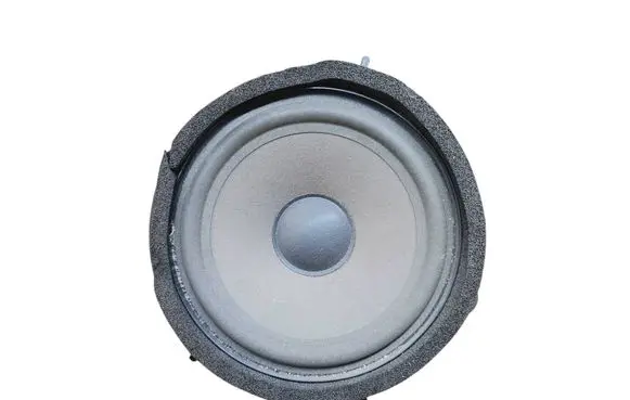Volvo S70 V70 V70 XC Front door speaker 3533620 1034798W15 103479W