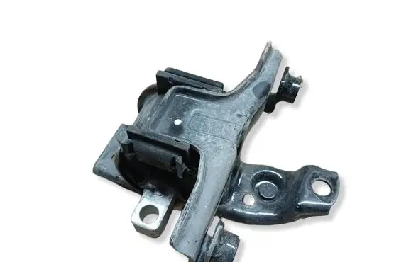 Skoda Rapid (NH) Gearbox mounting bracket 6RF199555