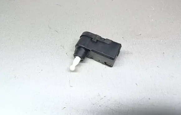 Volkswagen Sharan Headlight level adjustment motor C35005