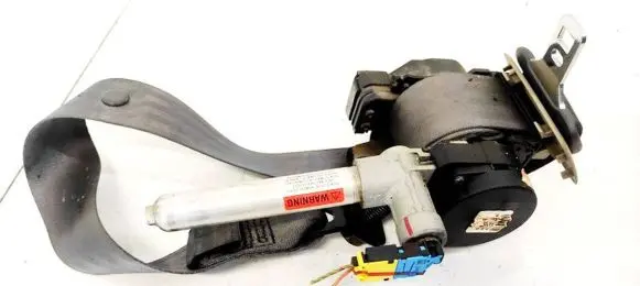 Volvo V70 Middle seatbelt (rear) 39969918