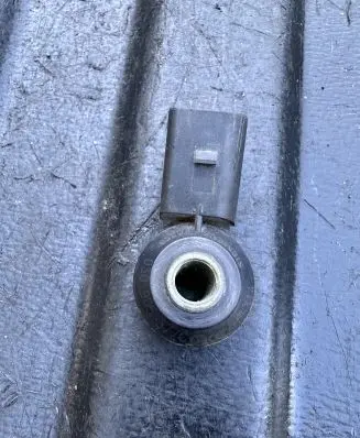 Audi A6 S6 C6 4F Detonation knock sensor 030905377C