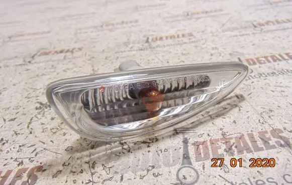 Hyundai i30 Front fender indicator light 923041R0
