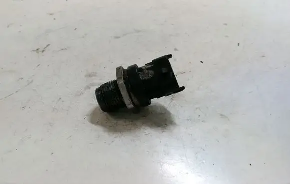 Fuel pressure sensor