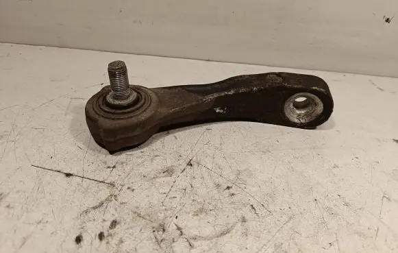 Mercedes-Benz E W213 Front anti-roll bar/stabilizer link A2053230717