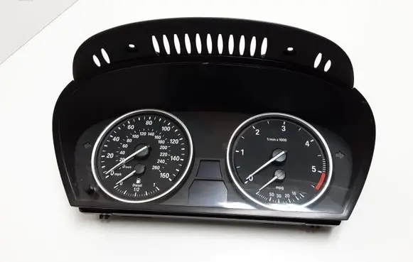 BMW 5 E60 E61 Speedometer (instrument cluster) 9153756