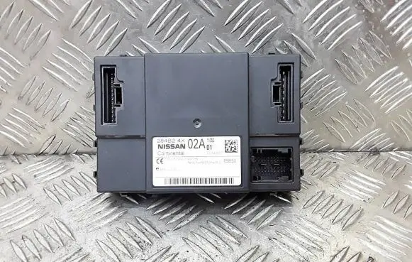 Nissan Navara D40 Comfort/convenience module 5WK48883 284B24X