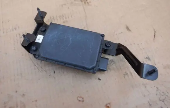 Ford Mondeo MK IV Distronic sensor radar 9G853