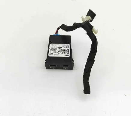BMW iX1 USB socket connector 5A84181