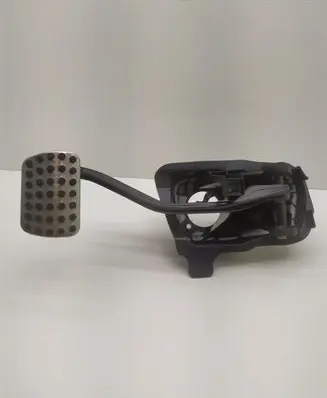 Mercedes-Benz GLC X253 C253 Brake pedal A2052920507 A2052920515
