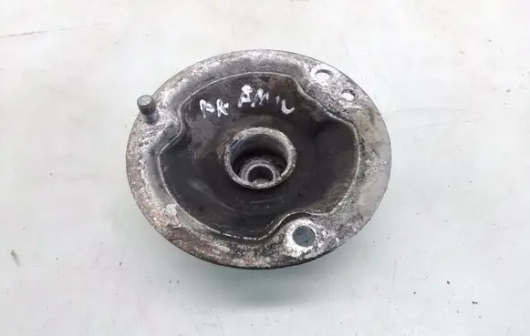 BMW 1 E81 E87 Front upper strut mount 