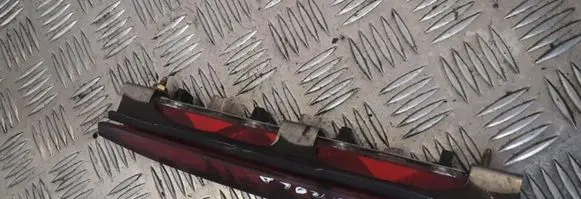 Toyota Corolla Verso E121 Third/center stoplight