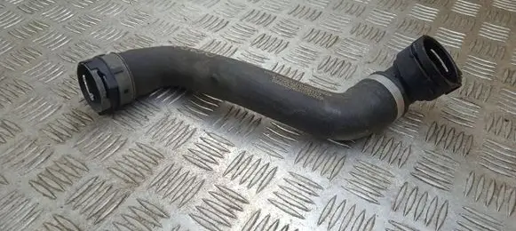 Mercedes-Benz GLC X253 C253 Engine coolant pipe/hose A2535019282