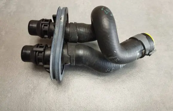 Audi A5 Sportback 8TA Engine coolant pipe/hose 8K0819350D PXR130171