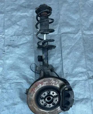 Jeep Cherokee Front wheel hub spindle knuckle