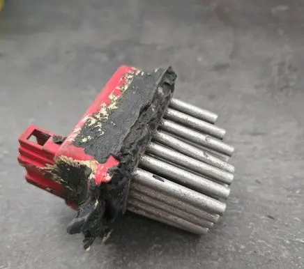 Seat Toledo II (1M) Heater blower motor/fan resistor 1J0907521 657364M 5DS00646701