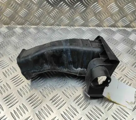 Volvo V60 Air intake duct part 31474810 31370229