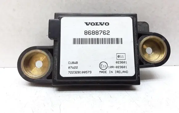 Volvo XC70 Alarm control unit/module 8688762
