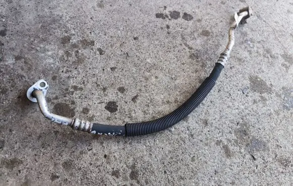 Chrysler 300 - 300C Air conditioning (A/C) pipe/hose 04596487AC
