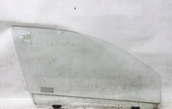Mitsubishi ASX Sliding door window/glass 86r3oA6g43
