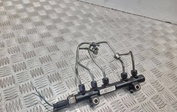 Ford Focus Fuel main line pipe 9685297580 28497Z01 142511229