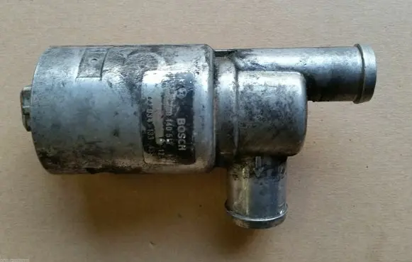Volkswagen Corrado Idle control valve (regulator) 0280140512