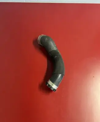 BMW X1 F48 F49 Intercooler hose/pipe 7637197 13717637197