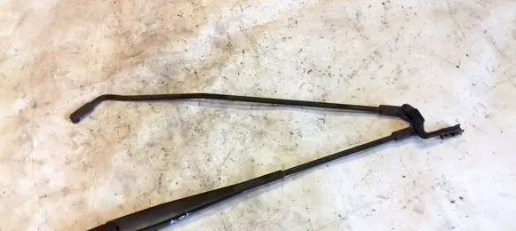 Peugeot 107 Windshield trim 