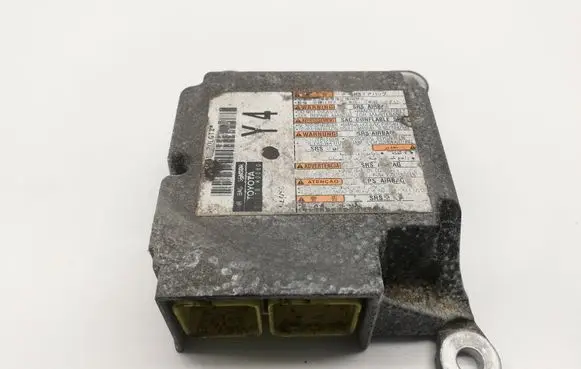 Toyota Yaris XP210 Airbag control unit/module 89170K0080