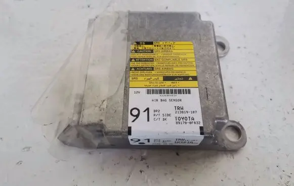 Toyota Corolla Verso E121 Airbag control unit/module 213819107