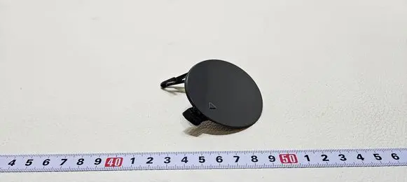 Hyundai i30 Front tow hook cap/cover 86588G4DA0
