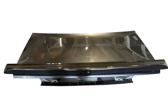 Dodge Challenger Tailgate/trunk/boot lid