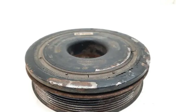 Nissan Qashqai Crankshaft pulley 8200767762