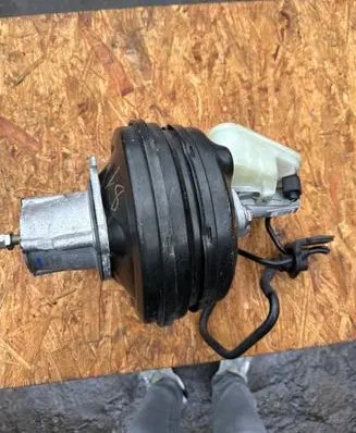Audi A8 S8 D3 4E Brake booster 4E2612105D