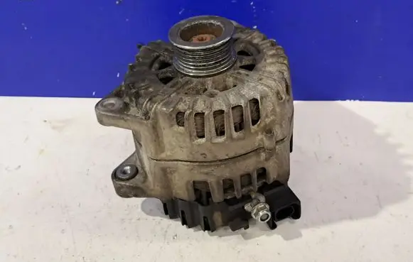 Mercedes-Benz E W212 Generator/alternator A0009062922