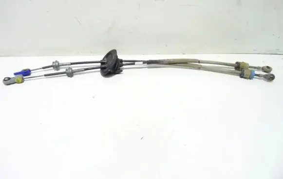 Peugeot 308 Gear shift cable linkage 