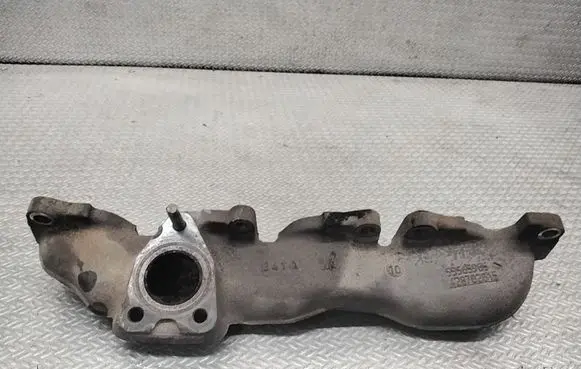 Opel Astra J Exhaust manifold 55565985