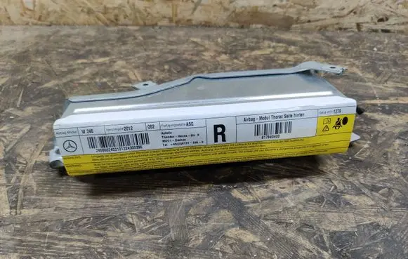 Mercedes-Benz B W246 W242 Side airbag 2468602402 617940300B