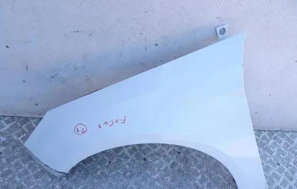 Ford Focus Fender