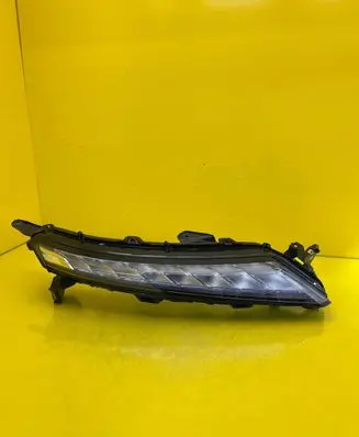Mitsubishi Eclipse Cross Headlight/headlamp 92206010